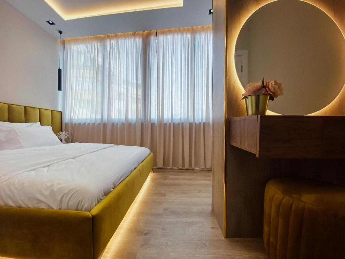 Newly Renovated Apartment Tirana Exterior foto